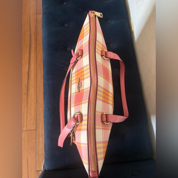 Coach Gallery Tote with Garden Plaid Print - Picture 3 of 14